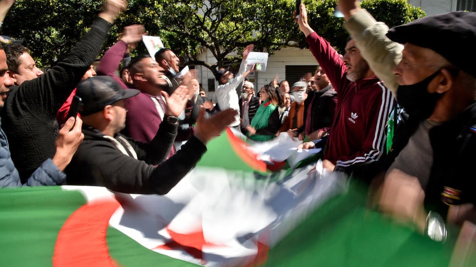 Algeria imposes conditions on Hirak Marches