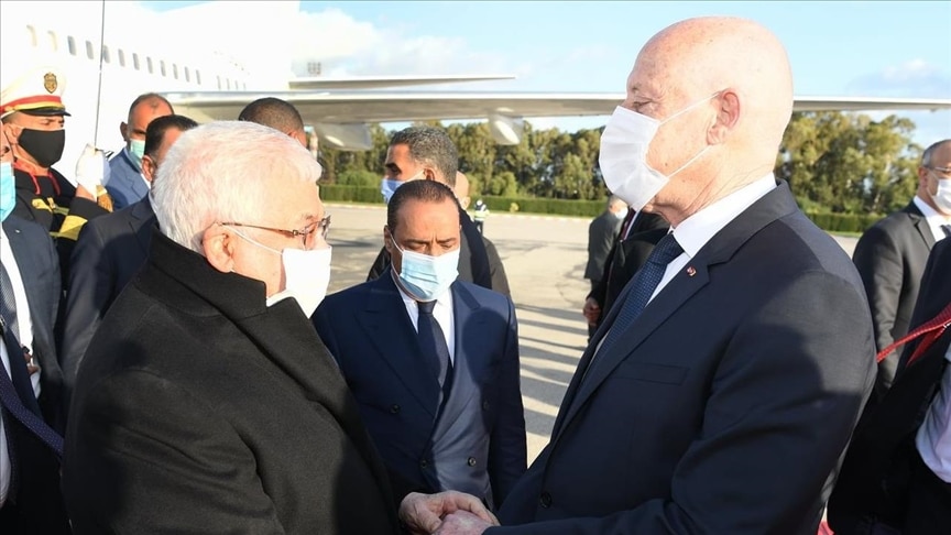 Tunisian President SAïed Welcomes Palestinian Counterpart Mahmoud Abbas