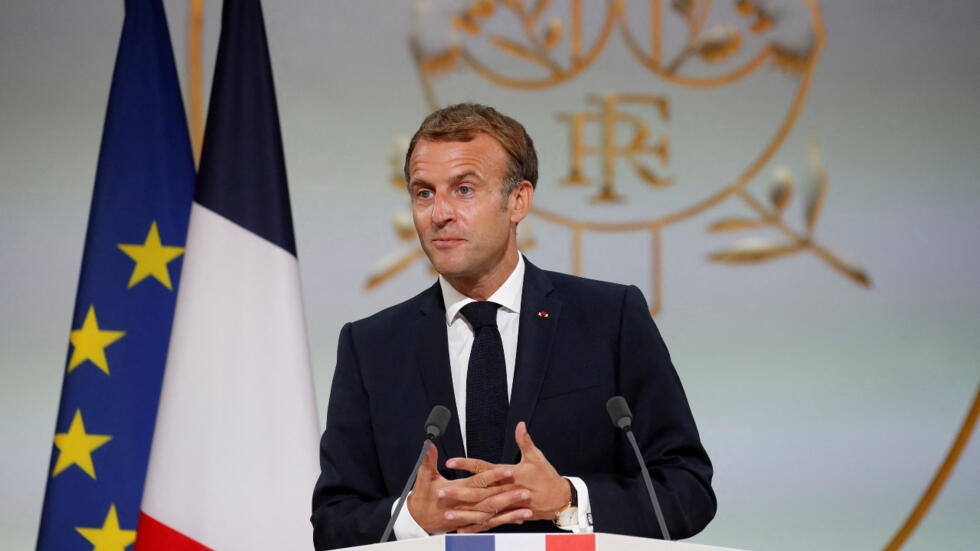 Algeria – France: Emmanuel Macron Skips the Events of October 17