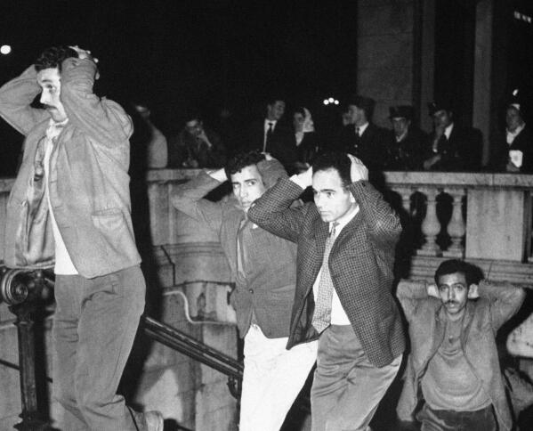 France Examines the Memory of the Massacre of Algerian Demonstrators in 1961