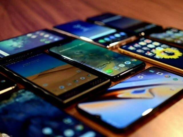 Local Manufacturing of Mobile Phones: The Specifications Expected for the Launch of the Activity